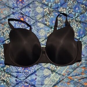 Sleek Black Women's Bra